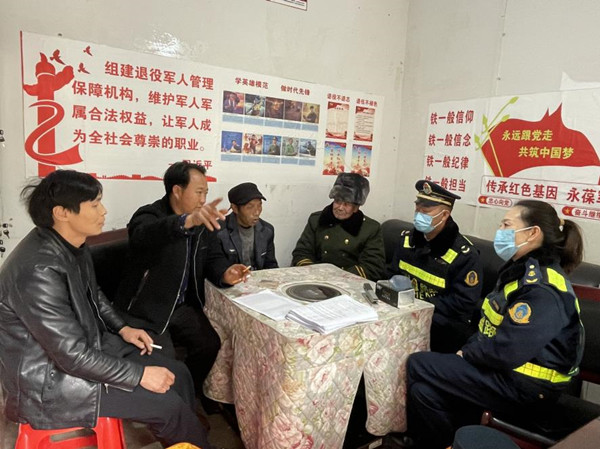 貴州省交通運輸綜合行政執法五支隊五大隊 支部聯建共治:“三聯三促”筑牢防止“行人違法進入高速公路”安全堡壘