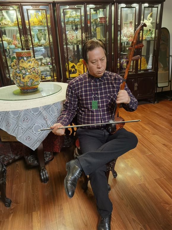 簡德道之業 繼中華之魂—記重慶簡德道藝術品有限公司董事長莊洪海